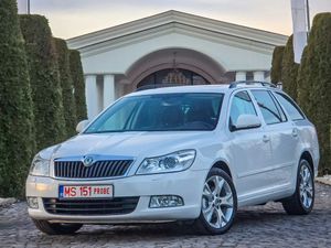 Skoda Octavia 2.0 TDI Business DSG 2012