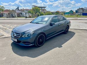 Mercedes-Benz E W212 [2009 - 2016] 300 T BlueTEC HYBRID 7G-TRONIC Avantgarde 2014