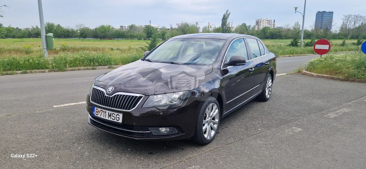 Skoda Superb II [2008 - 2015] 2.0 TDI PD Comfort 2014