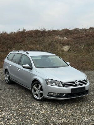 Volkswagen Passat B7 [2010 - 2014] 2.0 Blue TDI DSG SCR Comfortline 2013