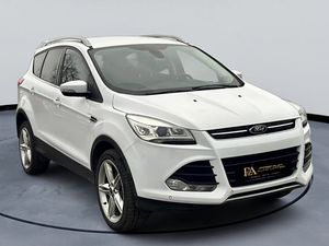 Ford Kuga II [2012 - 2019] 2.0 TDCi 4x4 Aut. Titanium 2015