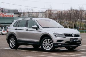 Volkswagen Tiguan II [2016 - Prezent] 2.0 TDI SCR 4MOTION (BlueMotion Techn.) DSG Highline 2019