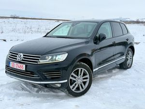 Volkswagen Touareg II [2010 - 2018] 3.0 V6 TDI SCR Blue Motion DPF Automatik Executive Edition 2016