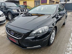 Volvo V40 D2 2016