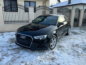 Audi A3 8V [2012 - 2020] 1.6 TDI Limousine S tronic design 2017