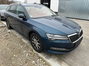Skoda Superb III [2015 - Prezent] Combi 2.0 TDI DSG Selection 2022
