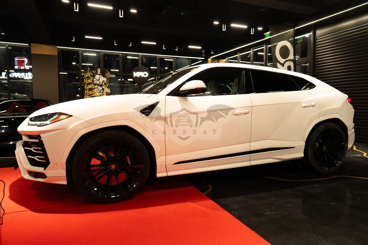 Lamborghini Urus Standard 2022