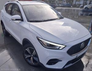 MG ZS 1.5 GSL 5MT Excite 2024