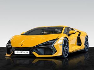 Lamborghini Revuelto 2024