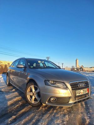 Audi A4 B8 [2007 - 2015] 2.0 TDI DPF S line Sportpaket (plus) 2011