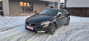 Volvo V40 D4 VEA Momentum 2015