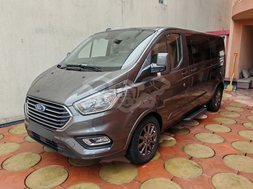Ford Tourneo Custom Bus 320 2.0 EcoBlue 130 CP L2H1 Titanium Aut. 2021