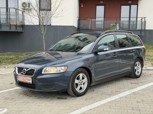 Volvo V50 DPF DRIVe Momentum 2011