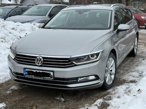 Volkswagen Passat B8 [2014 - Prezent] 2.0 TDI SCR 4Motion DSG (BMT) Highline 2016