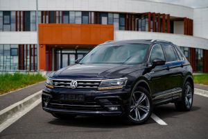 Volkswagen Tiguan II [2016 - Prezent] 2.0 TDI DSG 4Mot Highline 2019