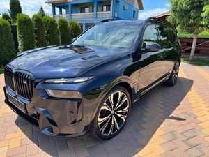 BMW X7 M60i xDrive AT MHEV 2023
