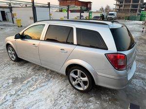 Opel Astra 1.7 CDTI 2013