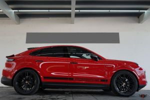Porsche Cayenne E-Hybrid Tiptronic S 2024