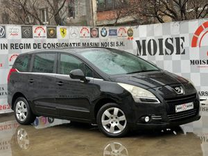Peugeot 5008 I [2009 - 2017] 120 VTi Premium 2012