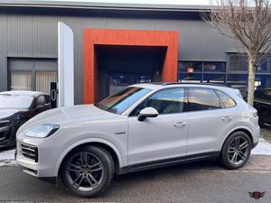 Porsche Cayenne E-Hybrid Tiptronic S 2024