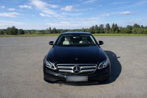 Mercedes-Benz E W213 [2016 - 2023] 220 d 4MATIC Aut. 2018