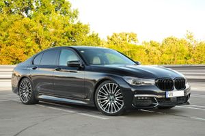 BMW 7 Series G11/G12 [2015 - 2022] 730d xDrive 2016