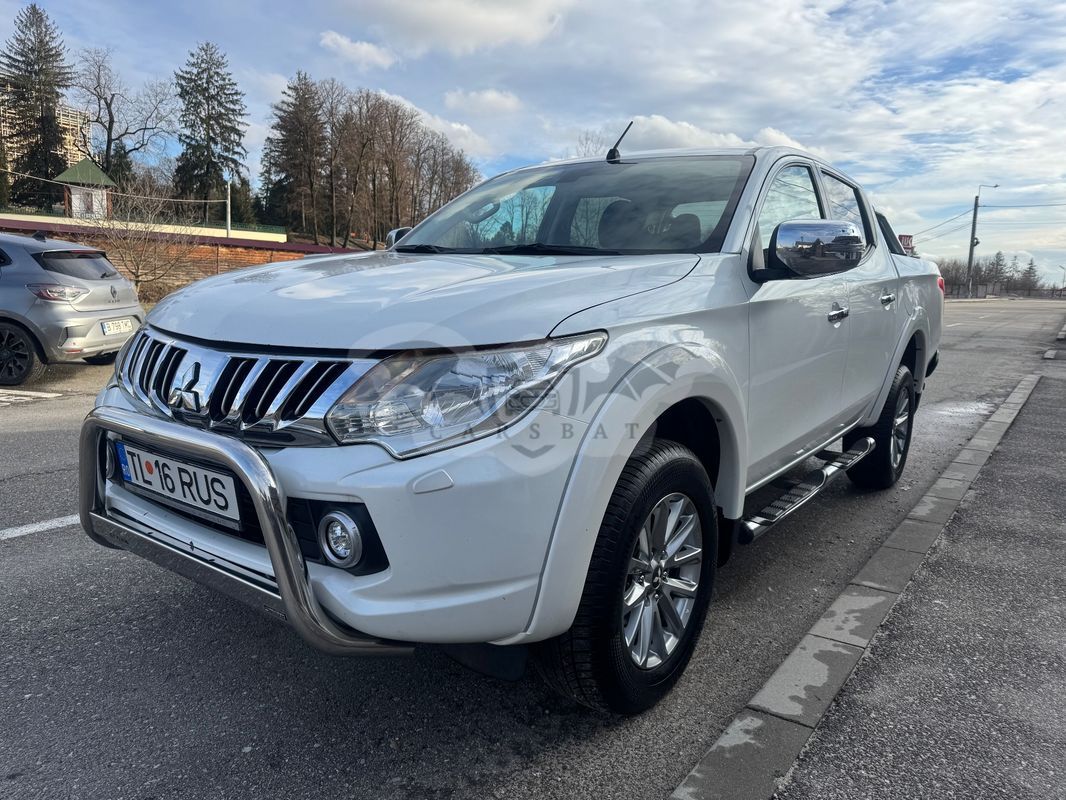 Mitsubishi L200 Double Cab M/T Instyle 2017