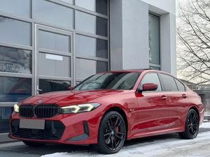 BMW 3 Series 330e xDrive AT PHEV 2022