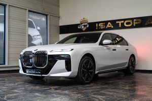 BMW 7 Series G70 [2022-Prezent] 2026