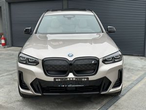 BMW iX3 2023
