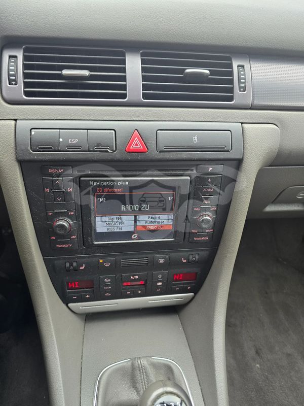 Audi A6 C5 [1997 -2004] 2.5 TDI quattro 2004