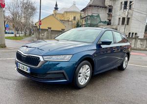 Skoda Octavia IV [2019 - Prezent] 2.0 TDI DSG Clever 2023