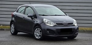 Kia Rio 1.1 CRDI Attract 2013