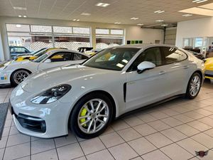 Porsche Panamera 4S E-Hybrid 2022