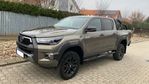 Toyota Hilux VIII [2015 - Prezent] 2.8D 204CP 4x4 Double Cab AT Invincible Color Edition 2021