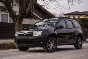 Dacia Duster I [2010 - 2017] 1.6 16V 4x2 Essentiel 2010