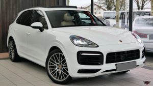 Porsche Cayenne Tiptronic S Platinum Edition 2022