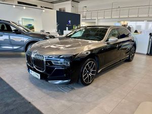 BMW 7 Series G70 [2022-Prezent] 750e xDrive AT PHEV 2024