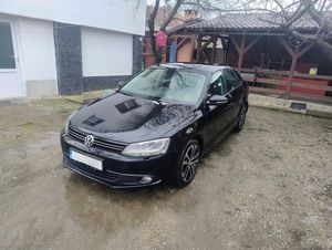Volkswagen Jetta A6 [2010 - 2018] 1.6 TDI DPF Comfortline 2011