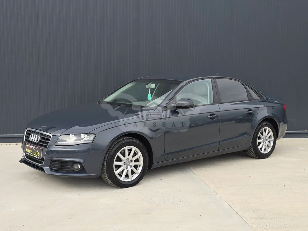 Audi A4 2.0 TDI DPF multitronic Ambition 2011