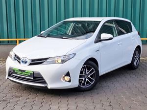 Toyota Auris 2015