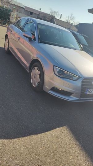 Audi A3 8V [2012 - 2020] 1.6 TDI S tronic 2016