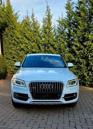Audi Q5 FY [2016 - Prezent] 2.0 TDI Quattro Stronic 2014