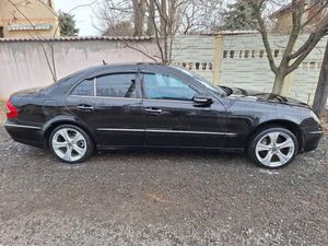 Mercedes-Benz E W211 [2002 - 2009] 320 CDI 7G-TRONIC Avantgarde DPF 2007