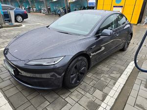 Tesla Model 3 AWD Long Range 2024