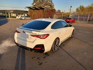 BMW M4 M440i xDrive AT MHEV 2023