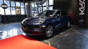 Porsche Macan 2021