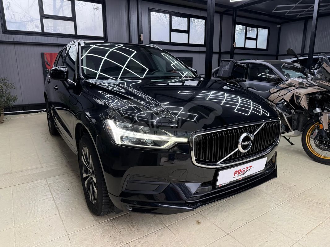 Volvo XC60 D4 Momentum 2020