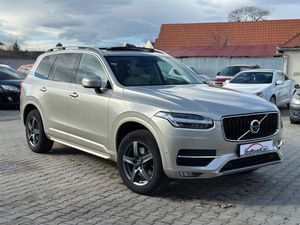 Volvo XC90 D5 AWD Geartronic Momentum 2017