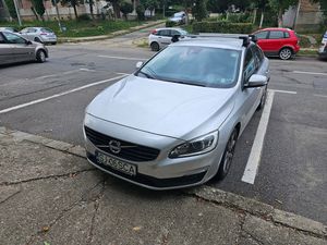 Volvo S60 II [2010 - 2018] D3 Geartronic Momentum 2016
